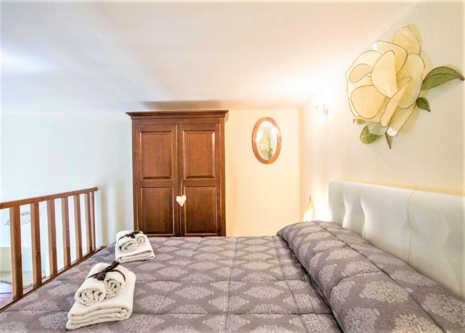 Charming Suite Cavour Heart Of Florenz Exterior foto