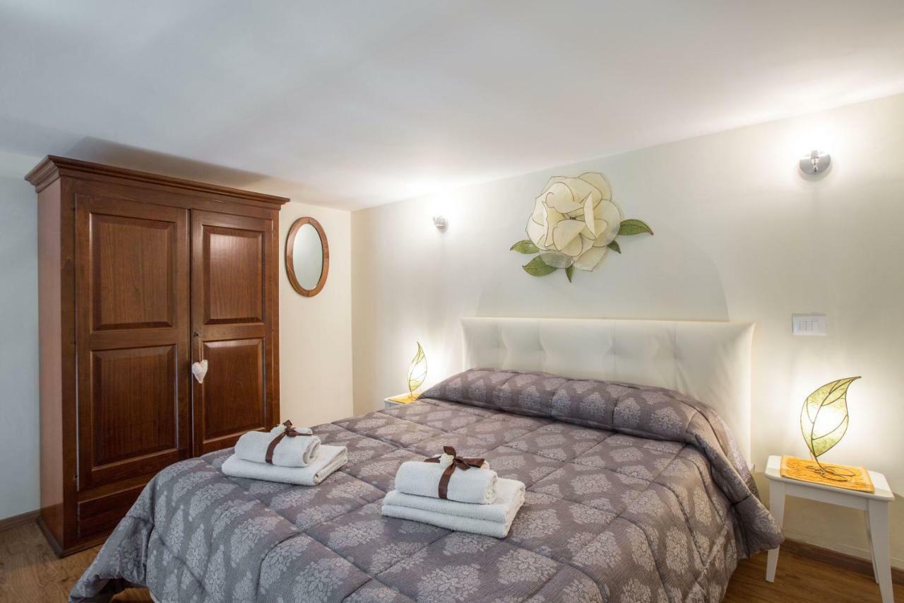 Charming Suite Cavour Heart Of Florenz Exterior foto