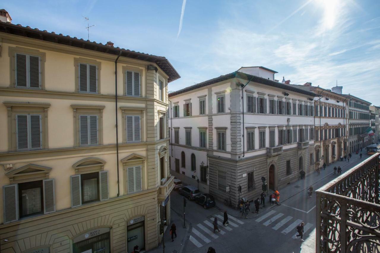 Charming Suite Cavour Heart Of Florenz Exterior foto